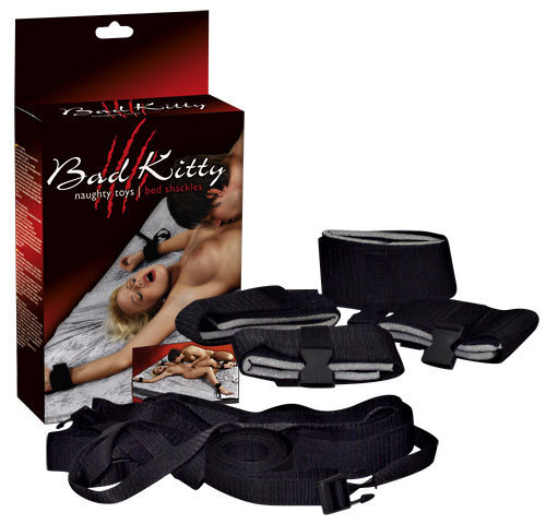 Bad Kitty Bondage Set Kahlesetti Sänkyyn