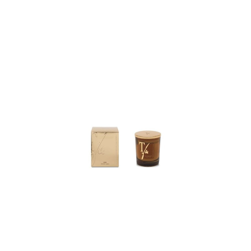Teatterin ainutlaatuiset tuoksut Patchoulove Candle 180 gr