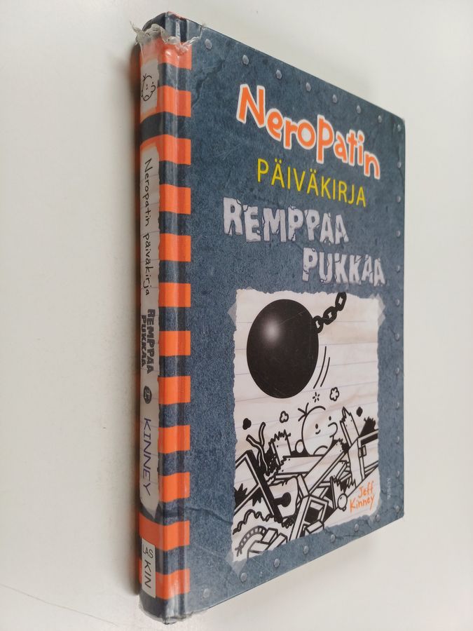 Neropatin päiväkirja: Remppaa pukkaa