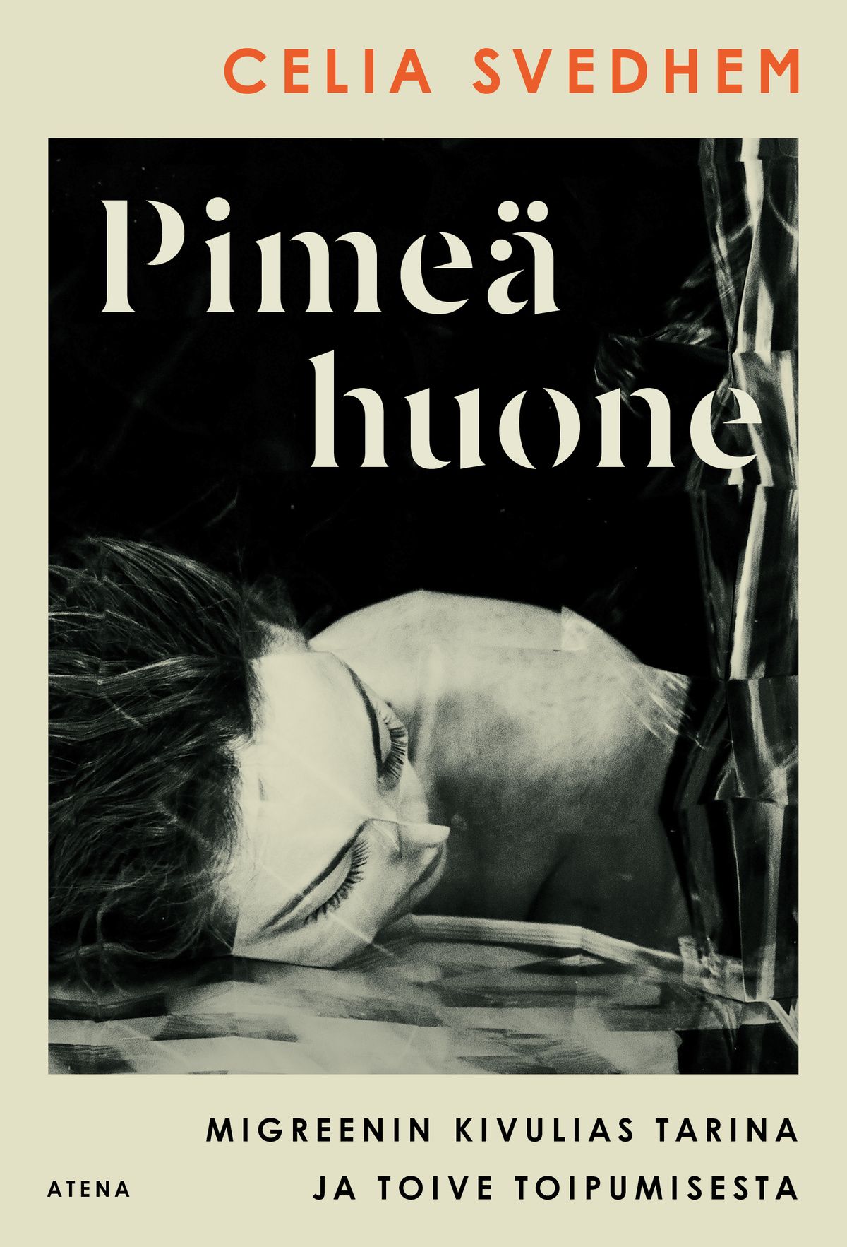Pimeä huone