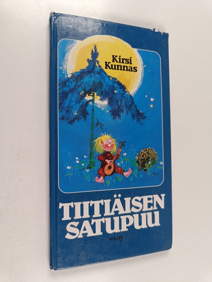 Tiitiäisen satupuu