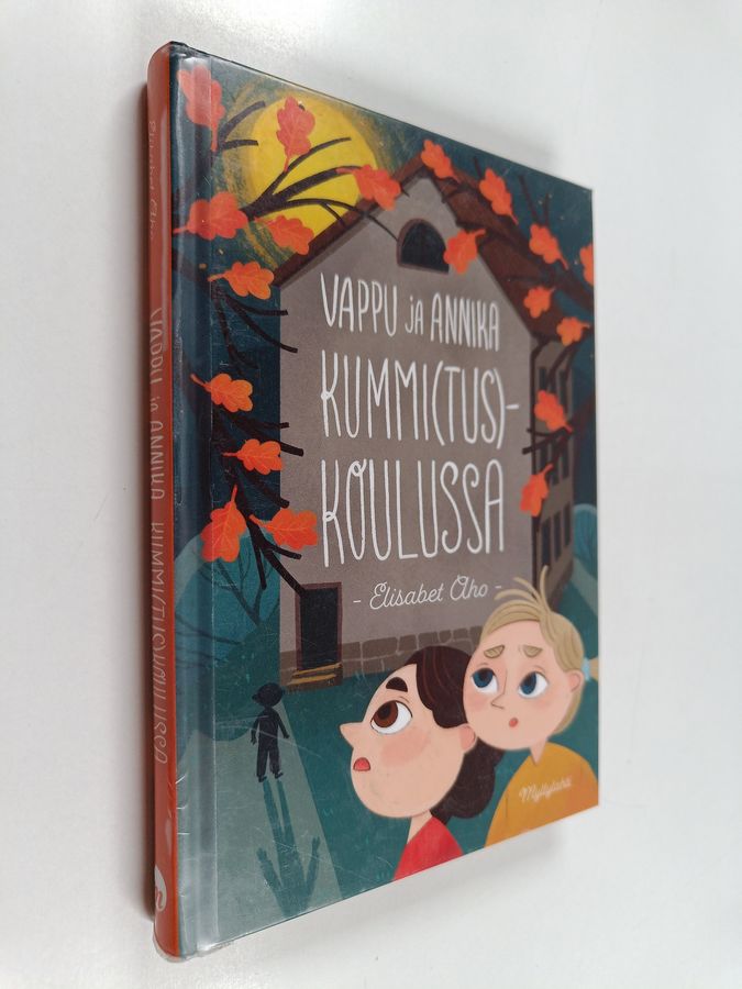 Vappu ja Annika kummi(tus)koulussa