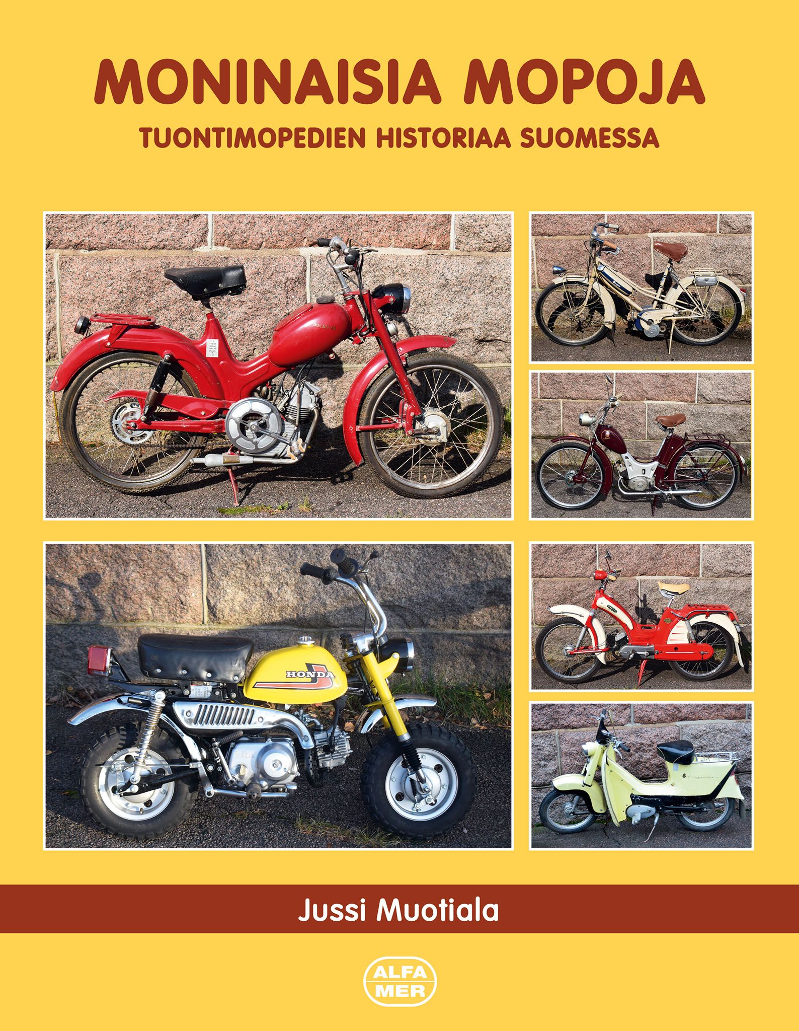 Moninaisia mopoja