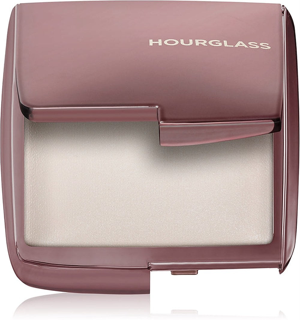 Hourglass Ambient Lighting aurinkopuuteri ja varjopuuteri sävyssä Ethereal Light 10 g
