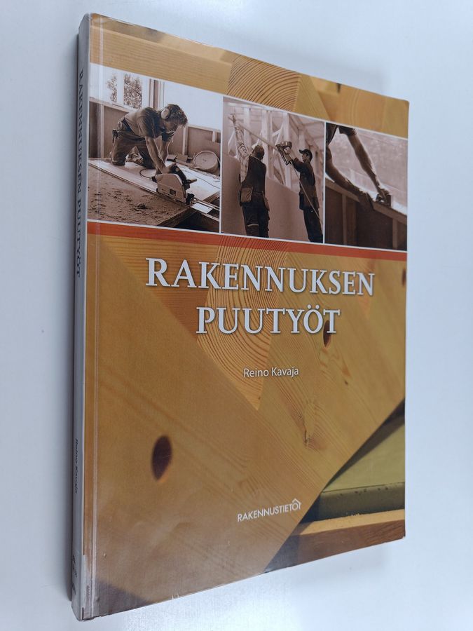 Rakennuksen puutyöt
