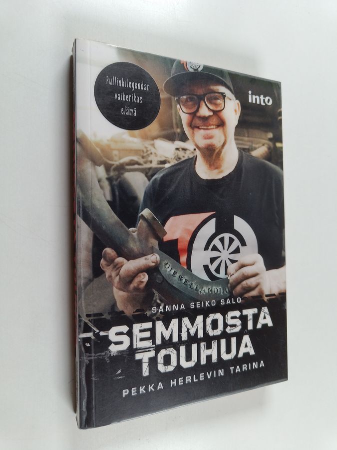 Semmosta touhua