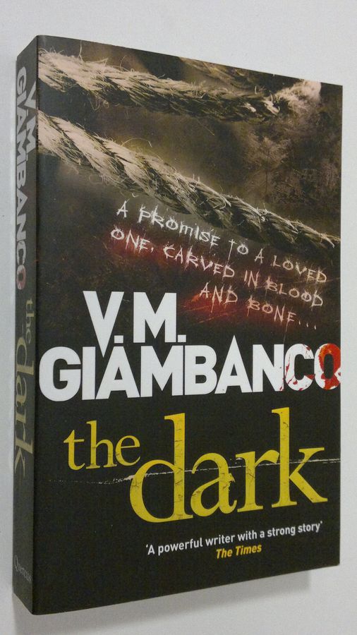 V. M. Giambanco : The Dark