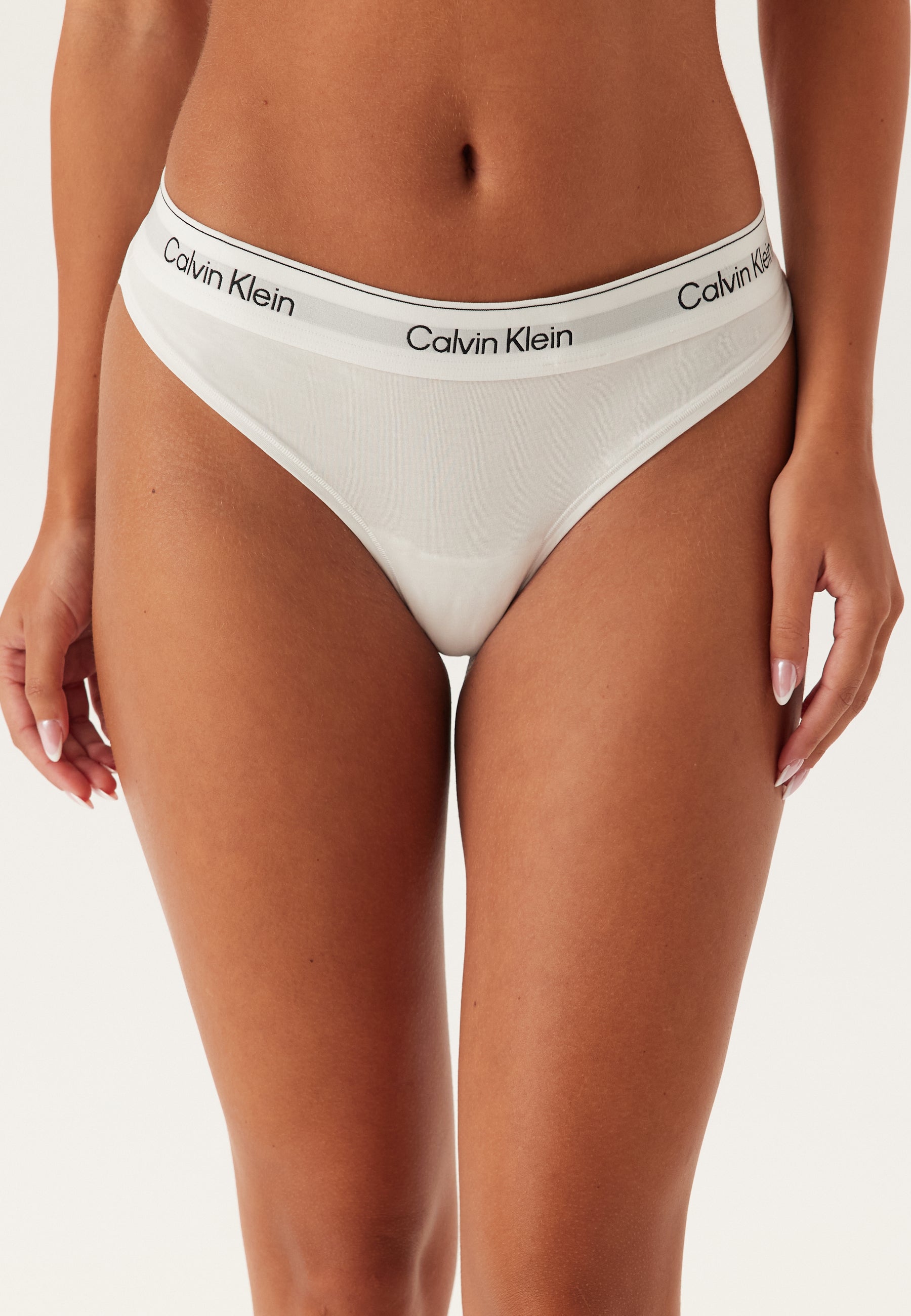 Calvin Klein Underwear Stringit  vaaleanharmaa / musta / valkoinen