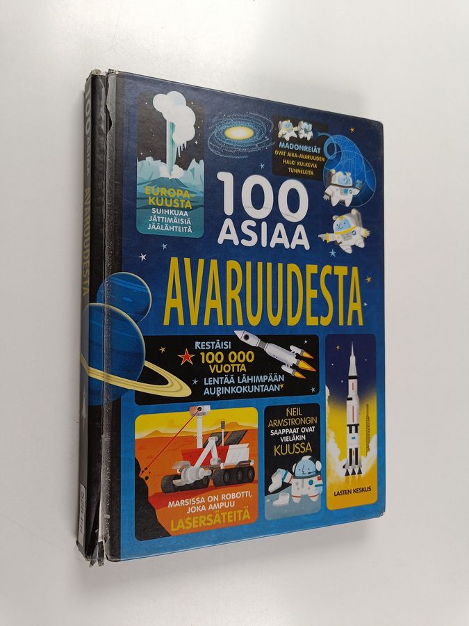 100 asiaa avaruudesta