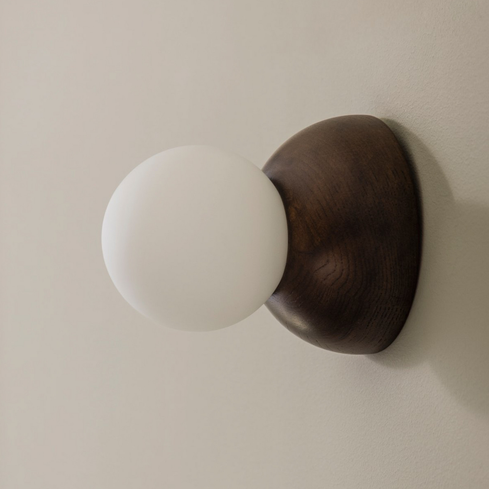 Torrano-seinävalaisin 13 cm IP44 ruskea – Globen Lighting - Olohuone - Design - Puu - Yksilamppuinen