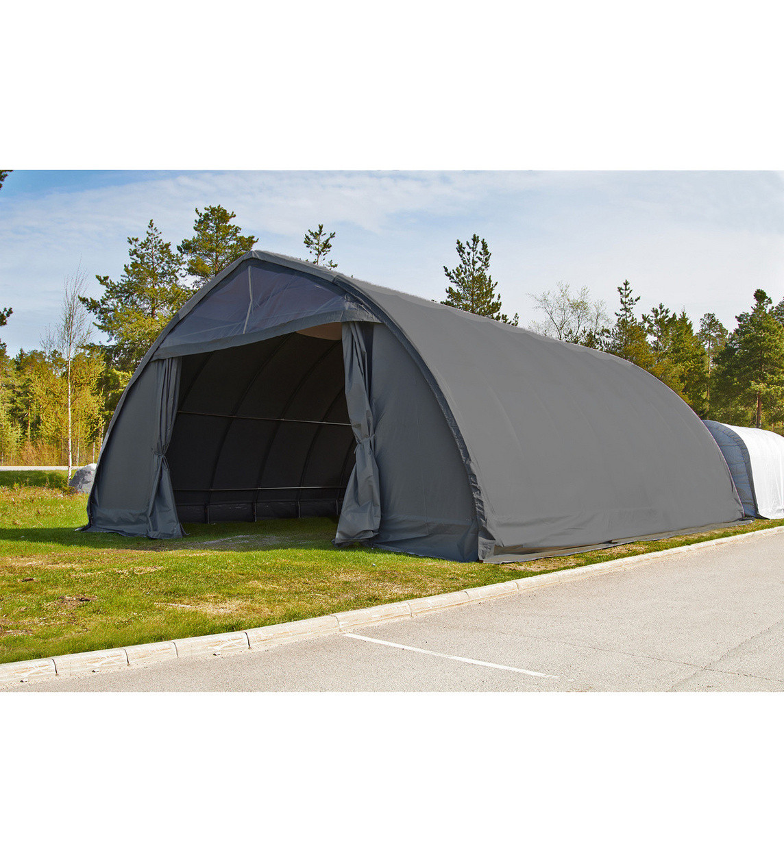 Pressuhalli (7,5 x 9,2 x 4,85 m), Ranch