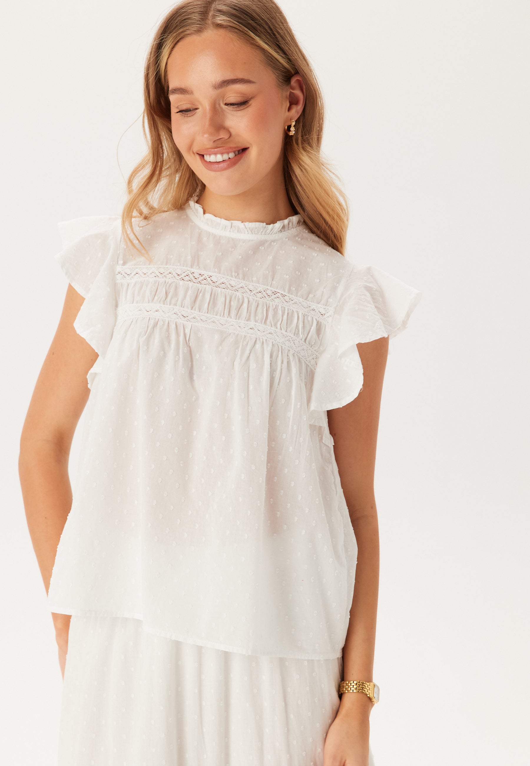 VERO MODA Pusero 'VMTRINE' valkoinen