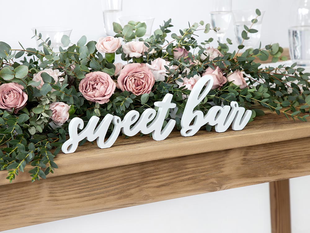 Puinen sweet bar-kyltti, Valkoinen