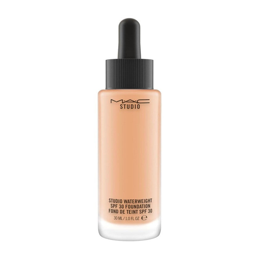 Mac Foundation Studio Waterweight SPF 30 - Nestemäinen meikkivoide 30 ml NC37
