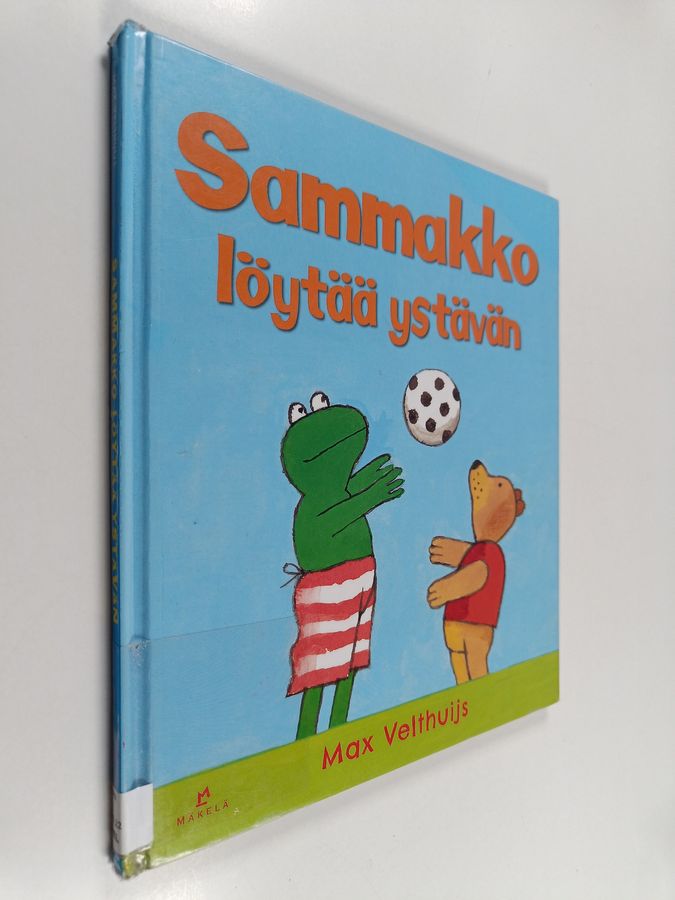 Sammakko löytää ystävän