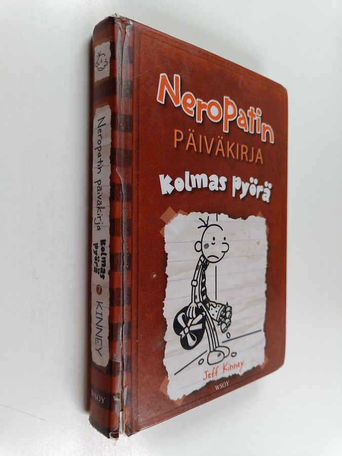 Neropatin päiväkirja: Kolmas pyörä