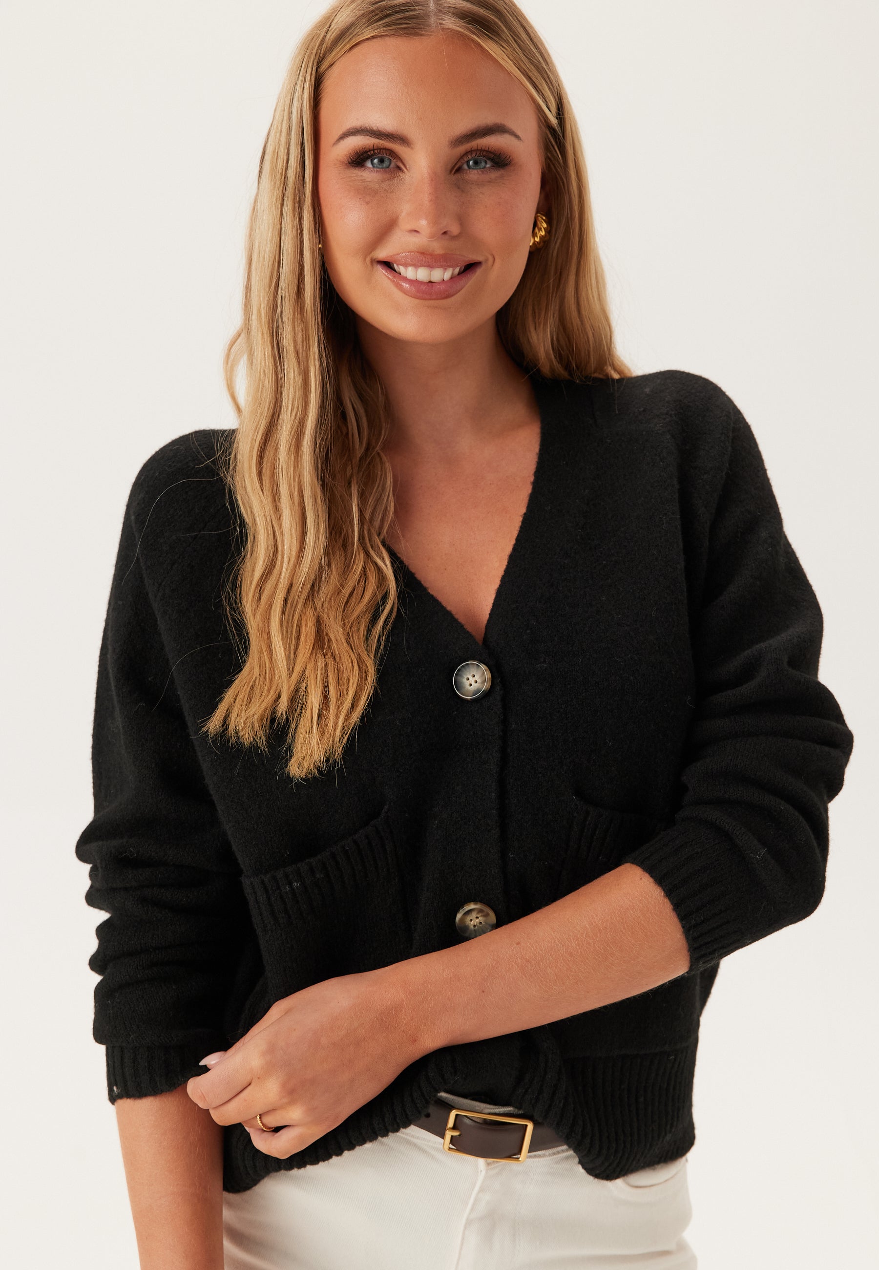 VERO MODA Neuletakki 'Boom' musta
