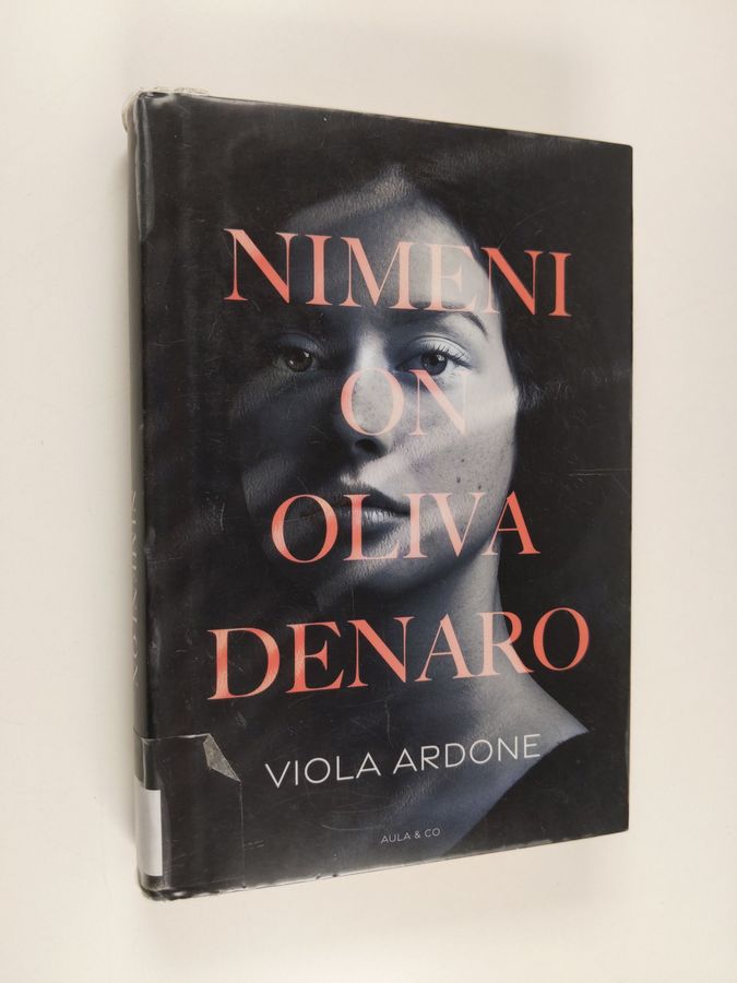 Nimeni on Oliva Denaro