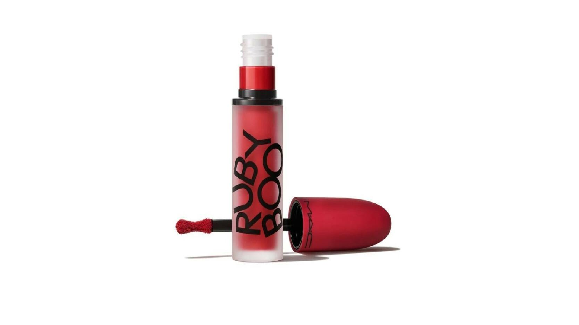 MAC Jauhe Kiss Ruby Boo Red Matte nestemäinen huulipuna 5ml