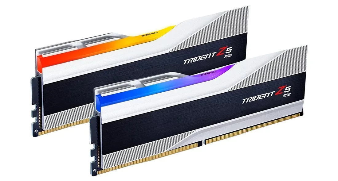 G.SKILL Trident Z5 RGB 32 Gt (2 x 16 Gt) DDR5 7200 MHz, CL34 -muisti, hopea (XMP)