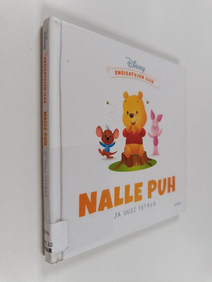 Disney. Ensisatujen iloa. Nalle Puh ja uusi ystävä