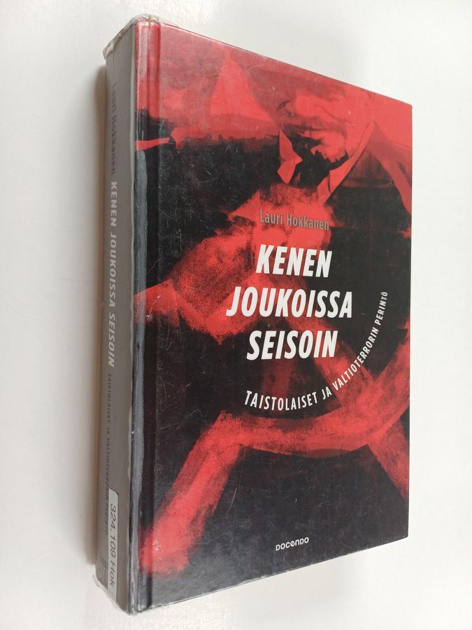 Kenen joukoissa seisoin