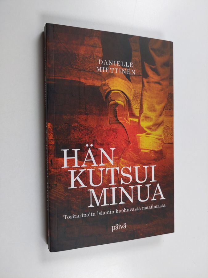 Hän kutsui minua
