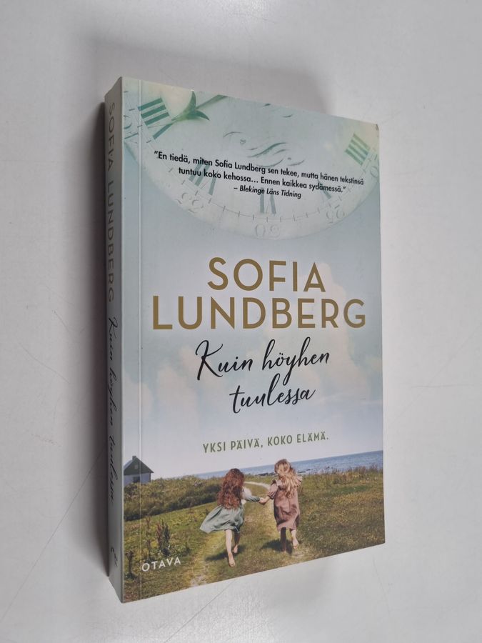 Kuin höyhen tuulessa