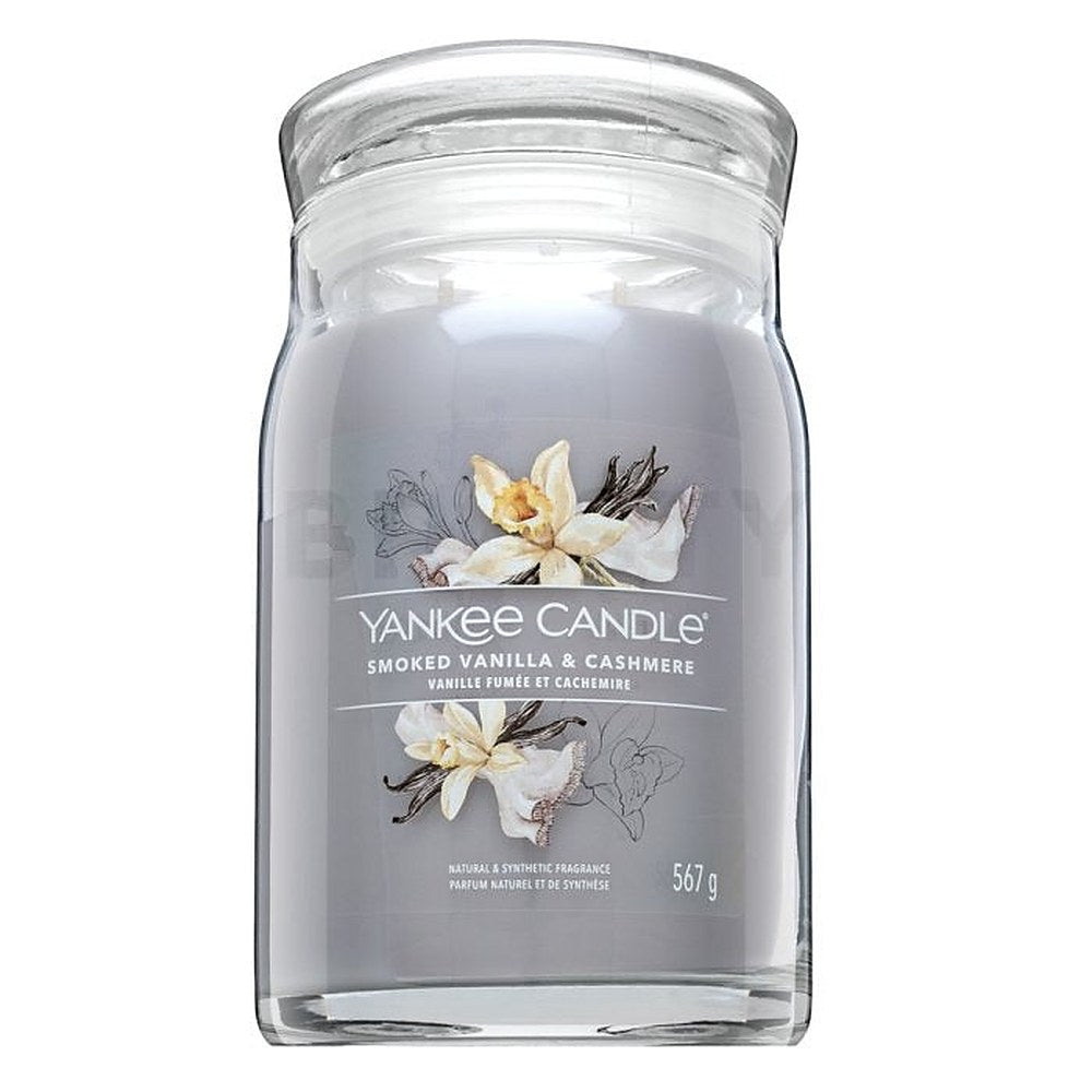 Yankee Candle Savustettu vanilja & Cashmere kynttilä Signature (savuvanilja ja kashmir) - 567,0 g