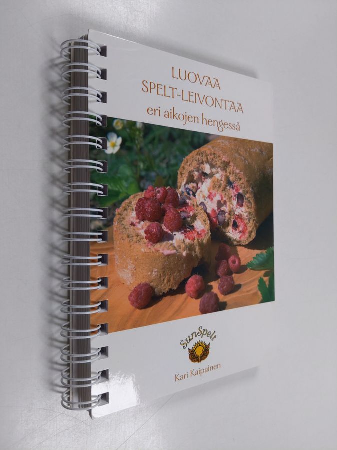 Kari Kaipainen : Luovaa spelt-leivontaa eri aikojen hengessä