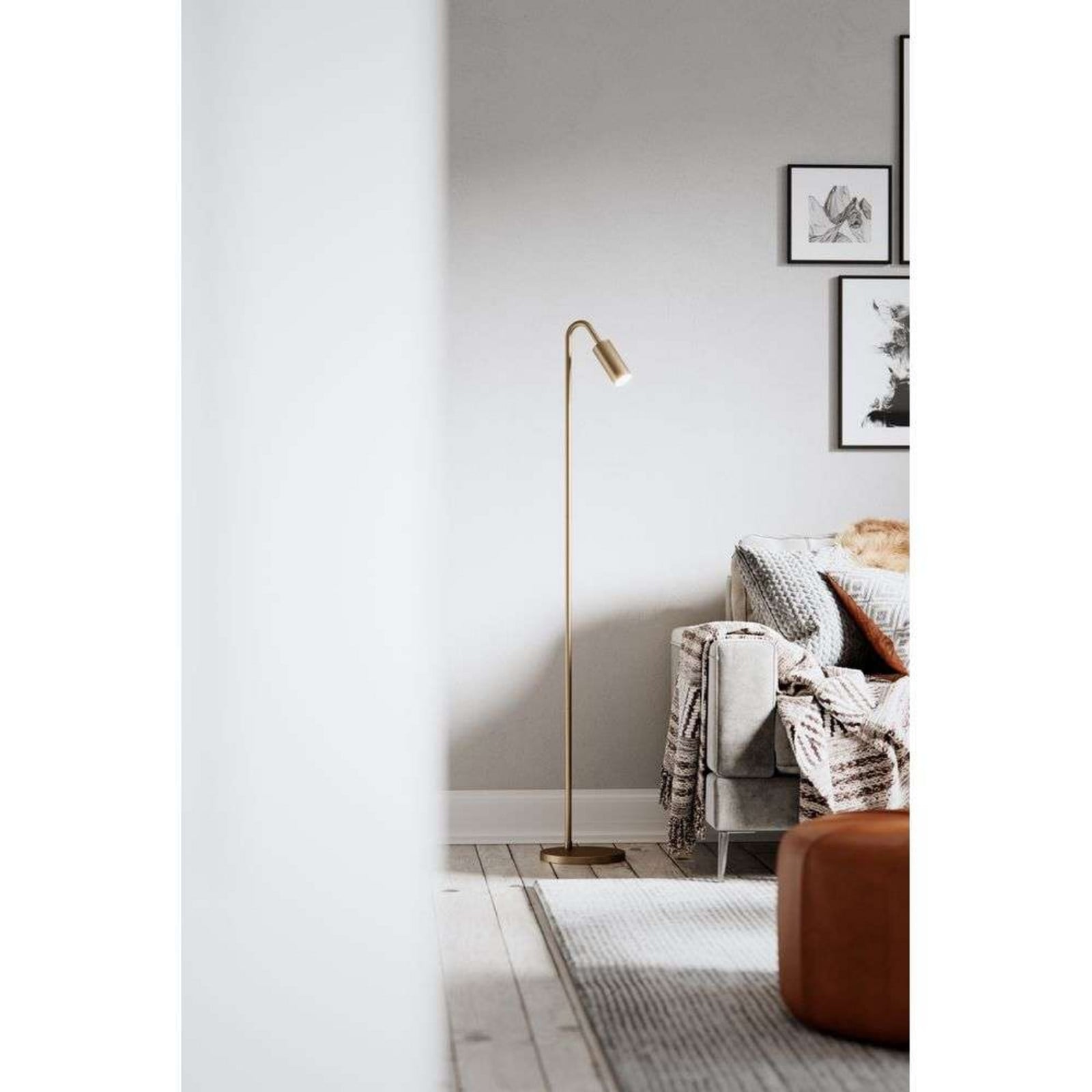Curve-lattiavalaisin, mattakultainen, metalli, GU10, korkeus 146 cm – By Rydéns - Olohuone - Moderni