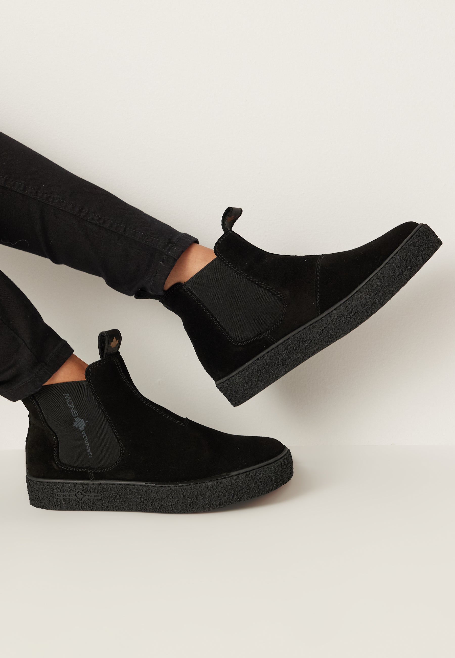 Canada Snow W's Mount Verm Suede Black
