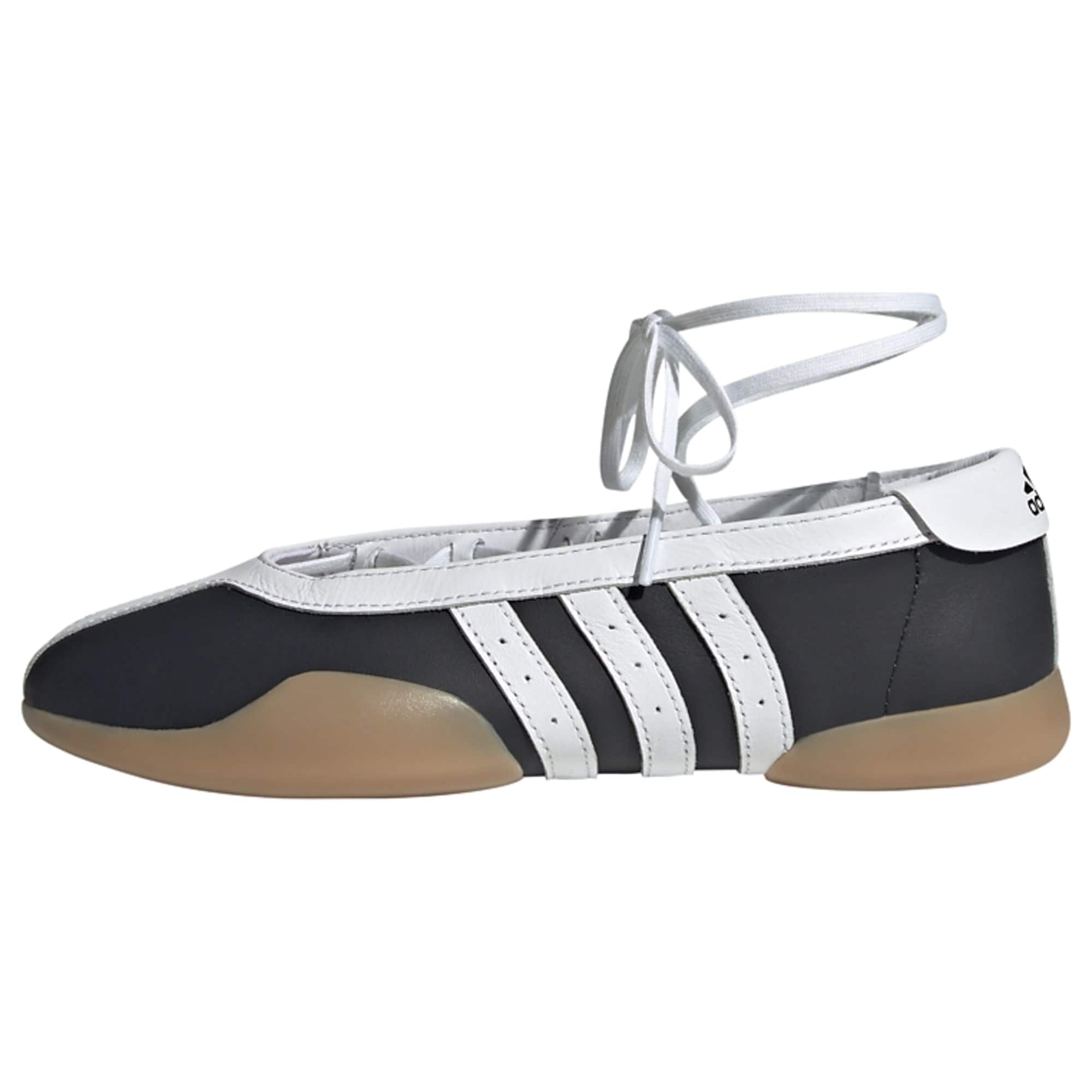 ADIDAS ORIGINALS Nauhaballerina 'Taekwondo Mei' musta / valkoinen
