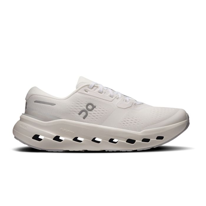 On Cloudrunner 3 K. 381⁄2 Valkoinen Naiset