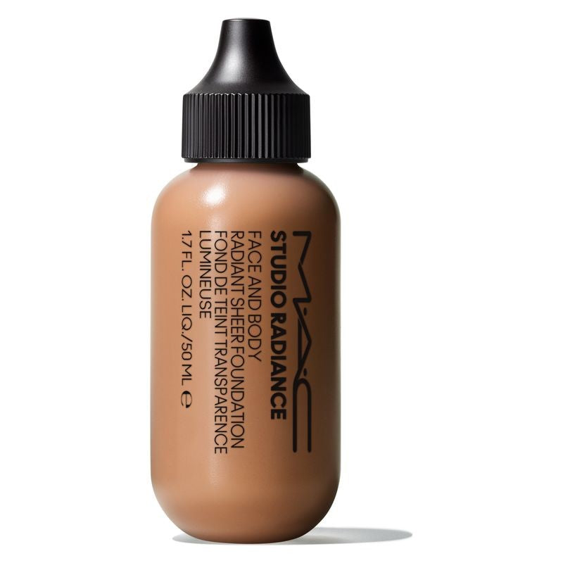 MAC Cosmetics Studio Radiance Sheer kevyt meikkivoide kasvoille ja vartalolle väri C4 50 ml