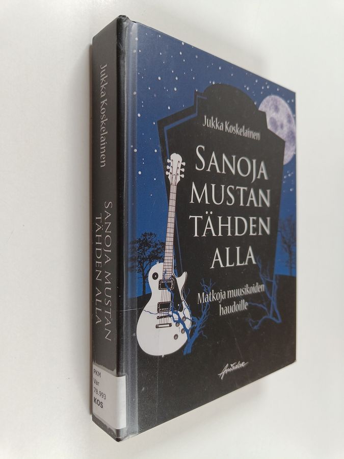 Sanoja mustan tähden alla