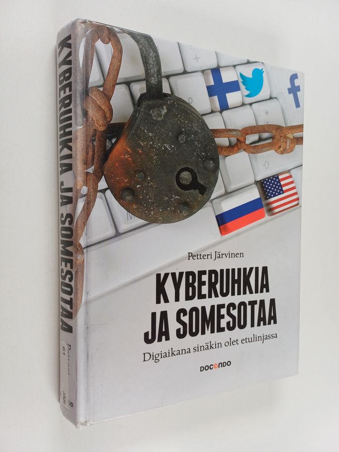 Kyberuhkia ja somesotaa
