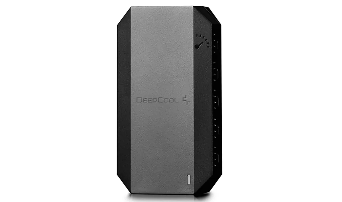 DeepCool FH 10 - Tuulettimen keskittäjä.