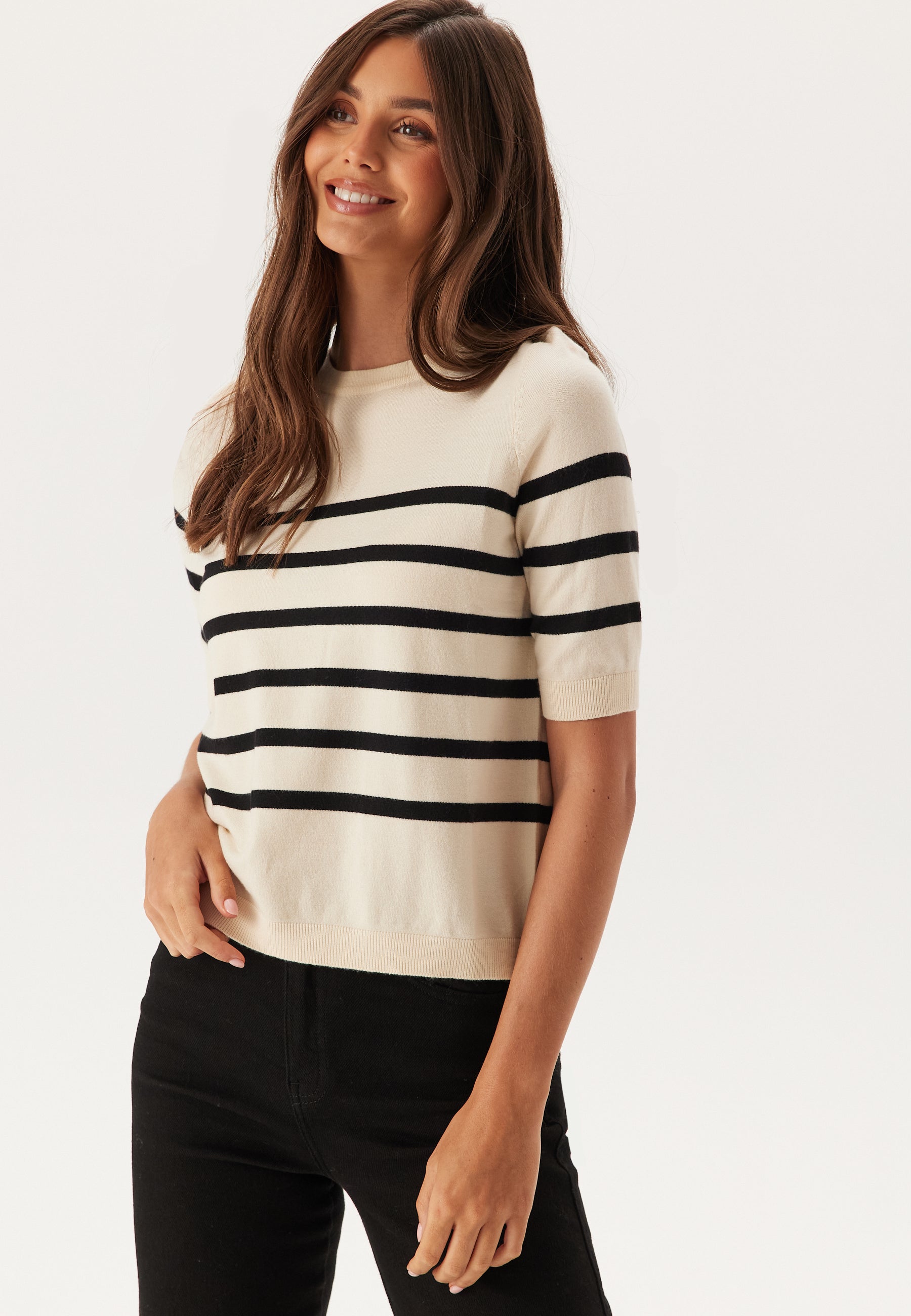 VERO MODA Neulepaita 'VMSABA' beige / musta
