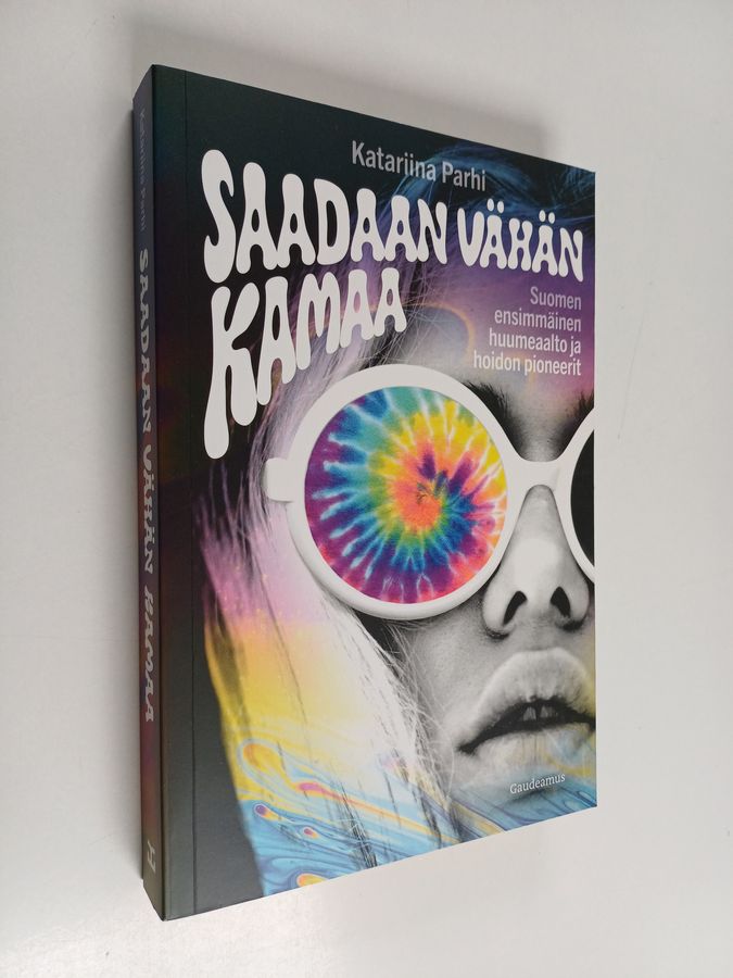 Saadaan vähän kamaa
