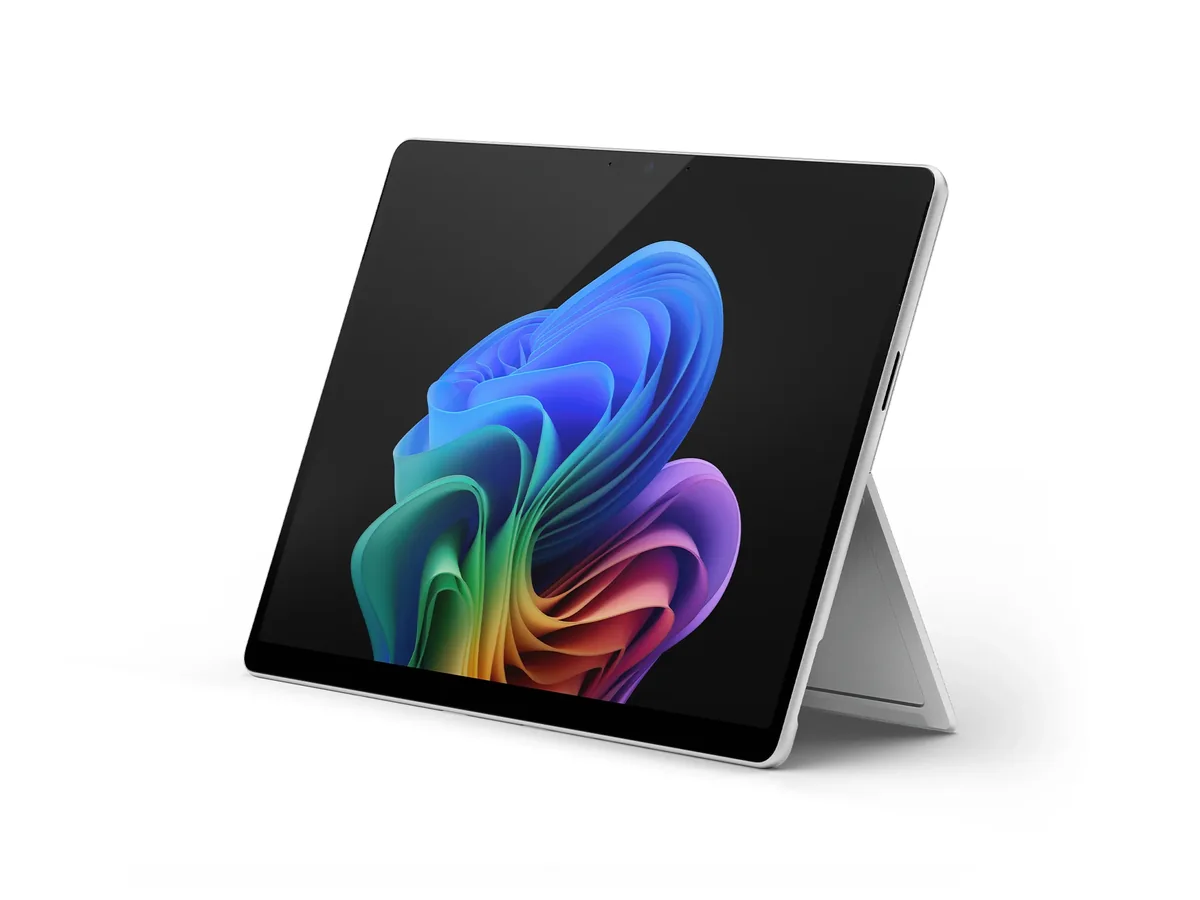 Microsoft Surface Pro 11th Edition 13", Snapdragon X Plus, 16/512 Gt Wi-Fi, Win 11 Pro -tabletti, platinum