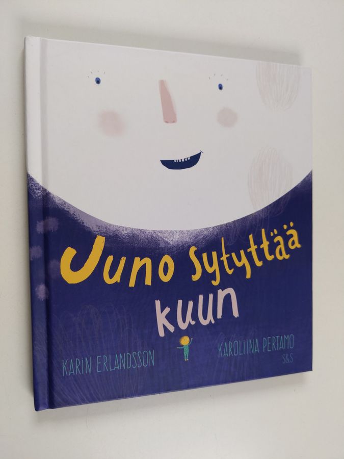 Juno sytyttää kuun