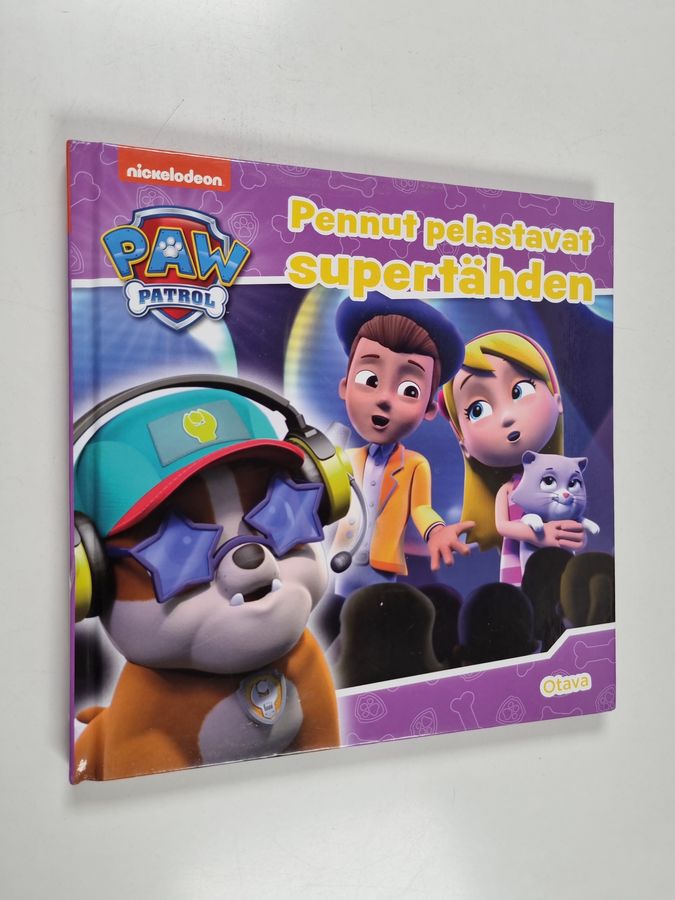 Ryhmä Hau - Pennut pelastavat supertähden