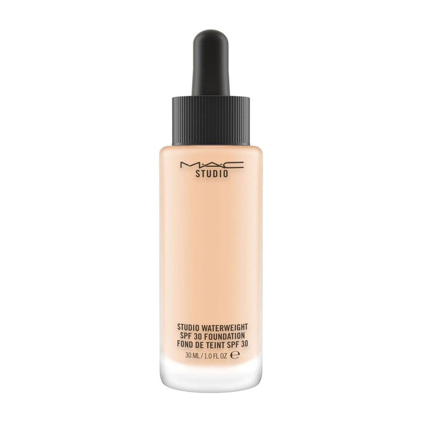 Mac Foundation Studio Waterweight SPF 30 - Nestemäinen meikkivoide 30 ml NC20