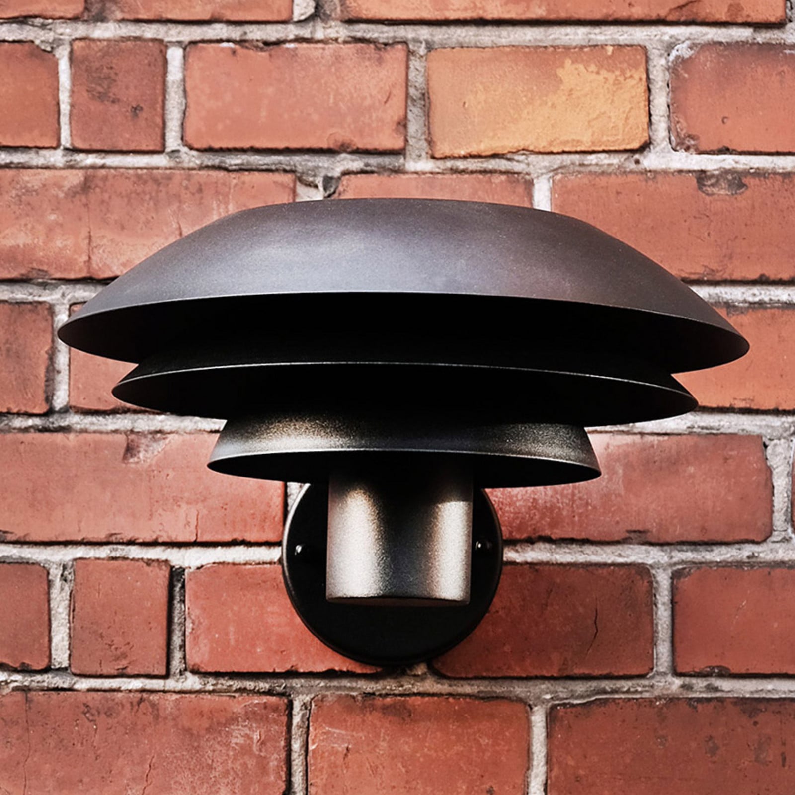 DL31 ulkoseinävalaisin mattamusta - Dyberg Larsen - Skandinaavinen - Metalli - Yksilamppuinen