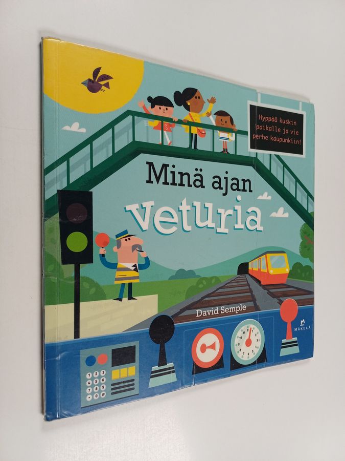 Minä ajan veturia