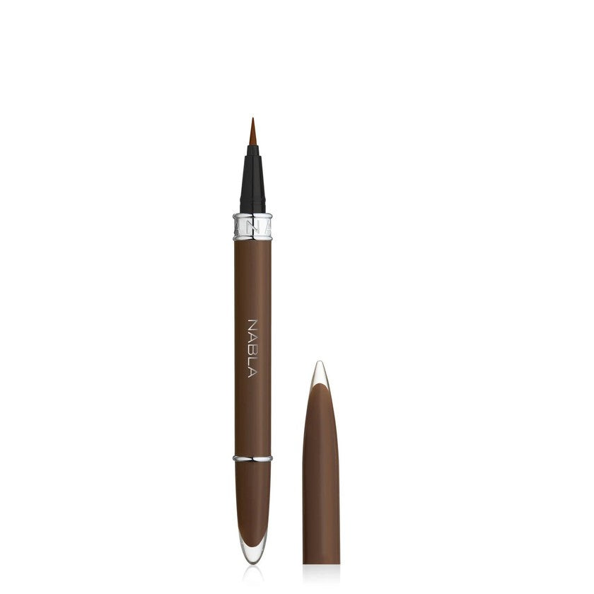 Nabla True Signature Liner - Tarkkuusveden kestävä nestemäinen silmänrajaus Deep Brown 0.7 G