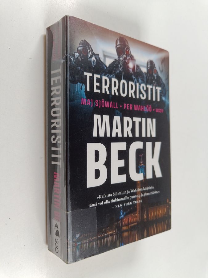 Terroristit