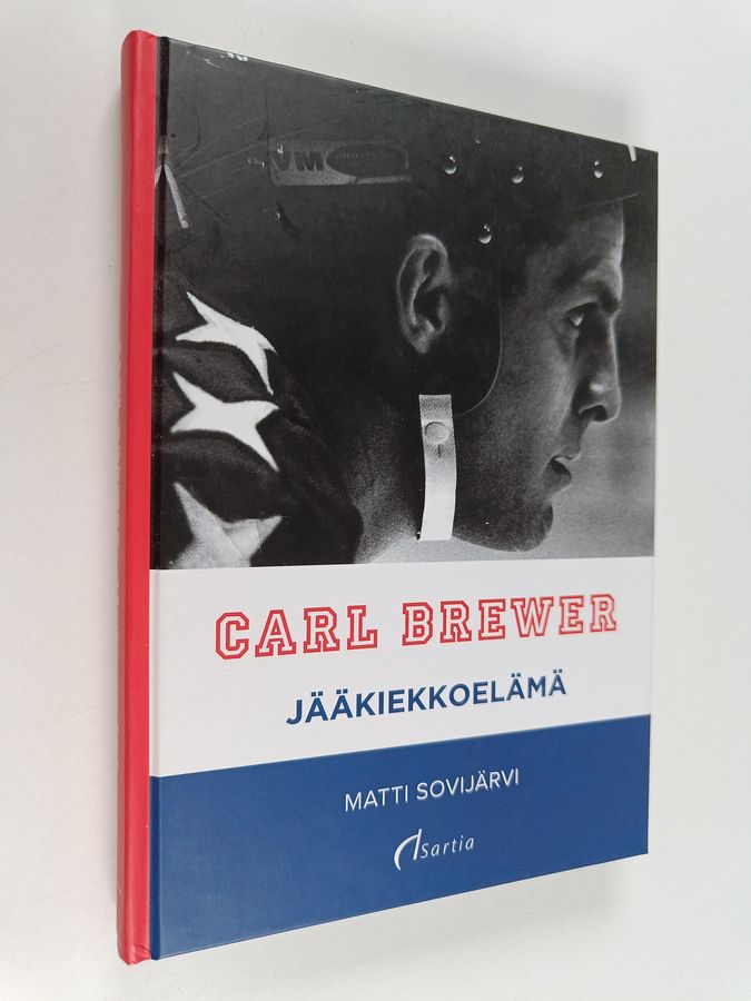 Carl Brewer - Jääkiekkoelämä