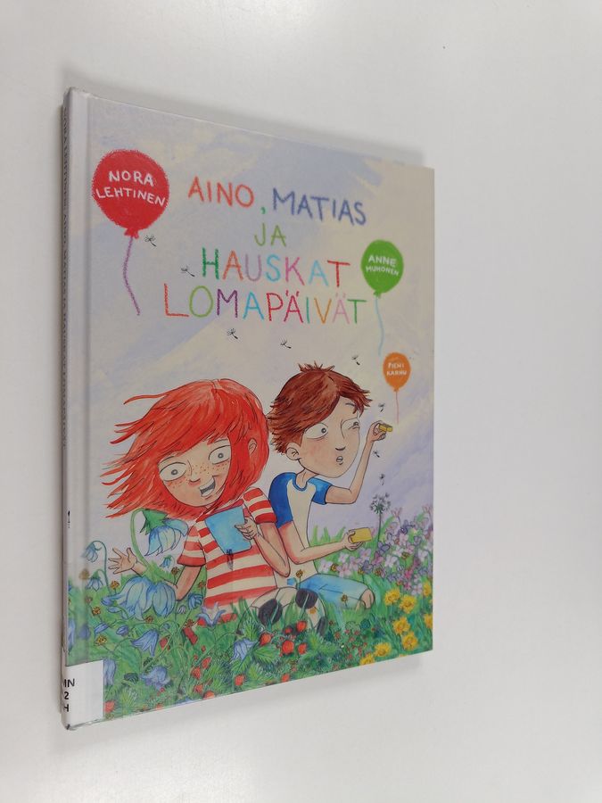 Aino, Matias ja hauskat lomapäivät (selkokirja)